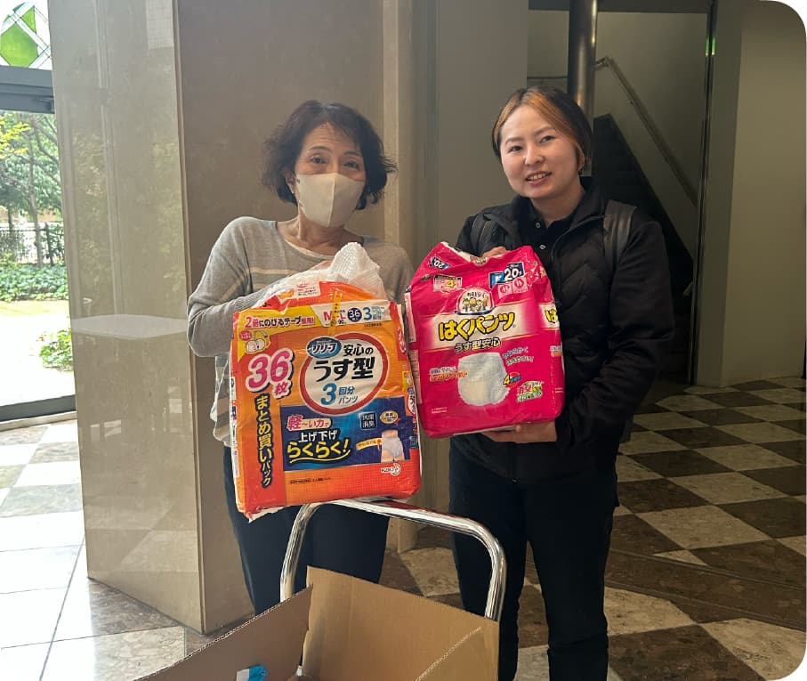 地域の看護学校への寄付